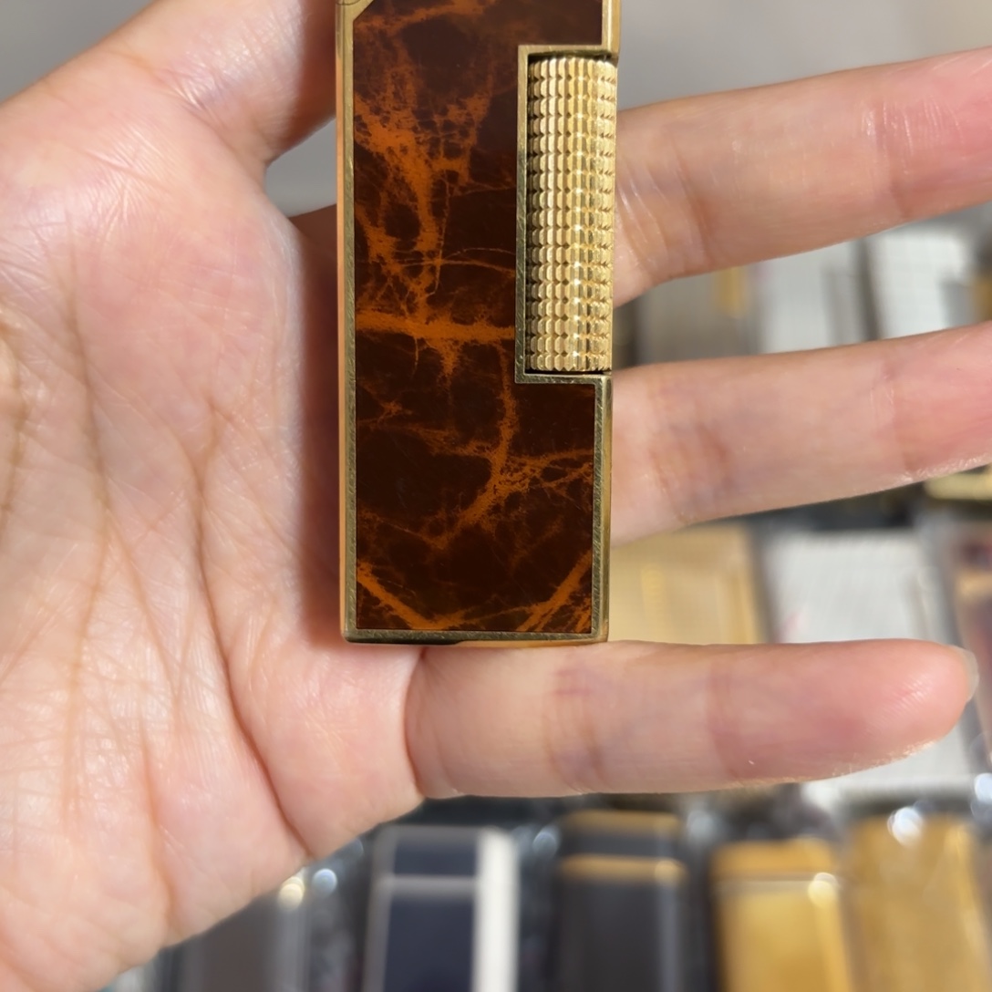 都登卡中古打火机