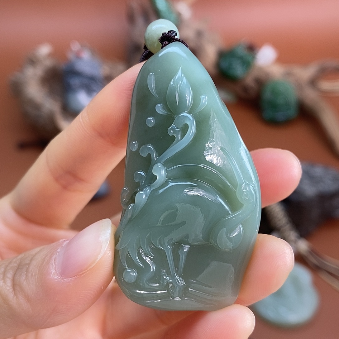 和田玉未镶嵌吊坠(不含链)