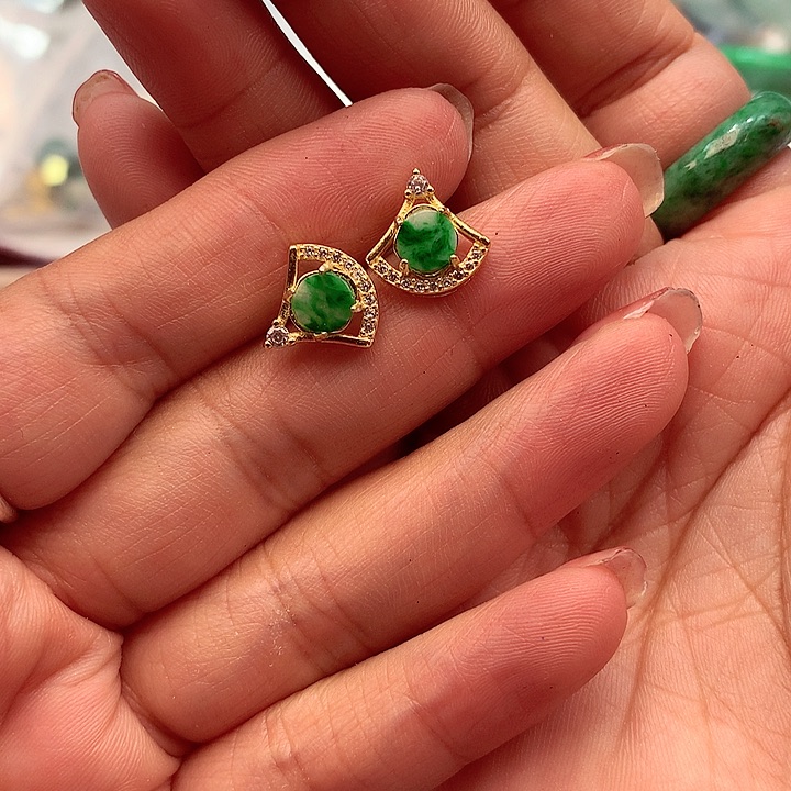 翡翠颈饰银S925镶嵌翡翠