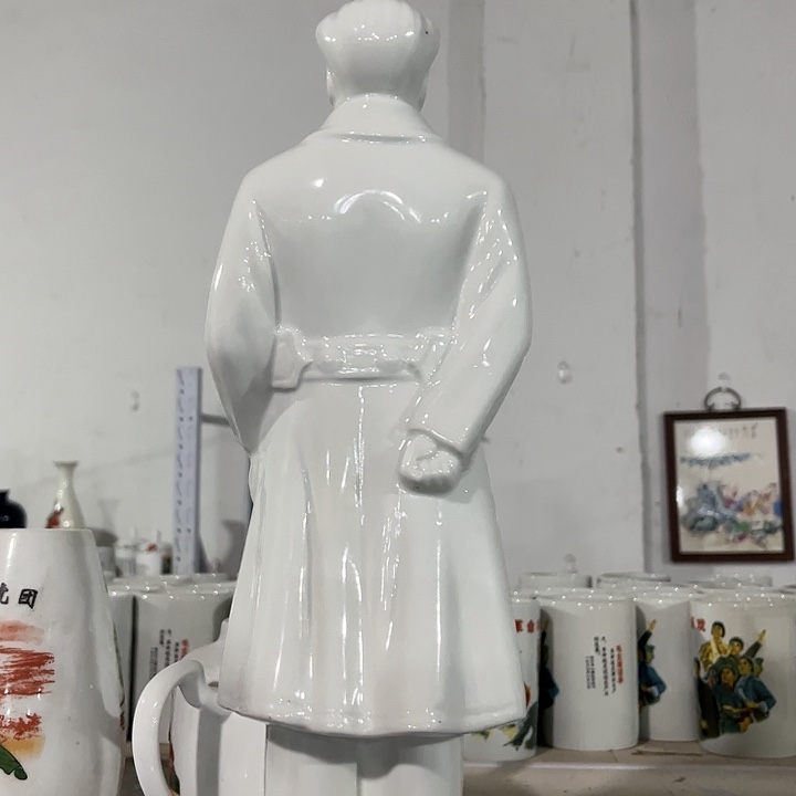 摆件泰**手景德镇陶瓷艺术品