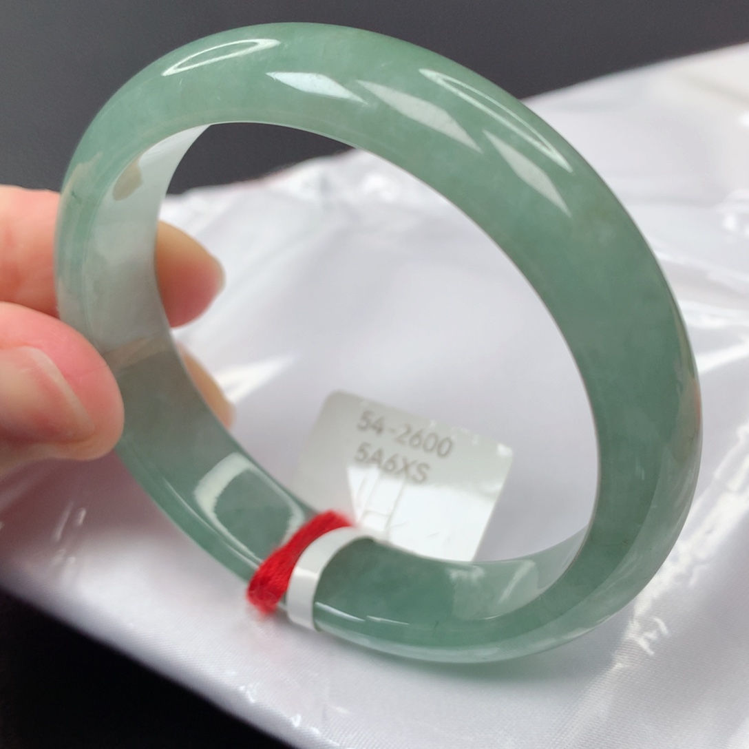【闪购商品】翡翠手镯未镶嵌32号贵妃xs54