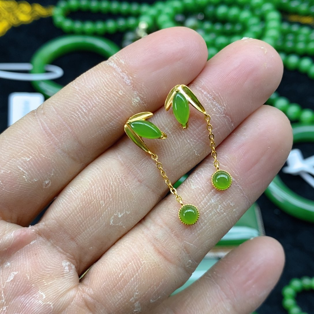 和田玉（碧玉）颈饰银S925镀金镶嵌