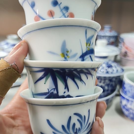 景德镇陶瓷品茗杯