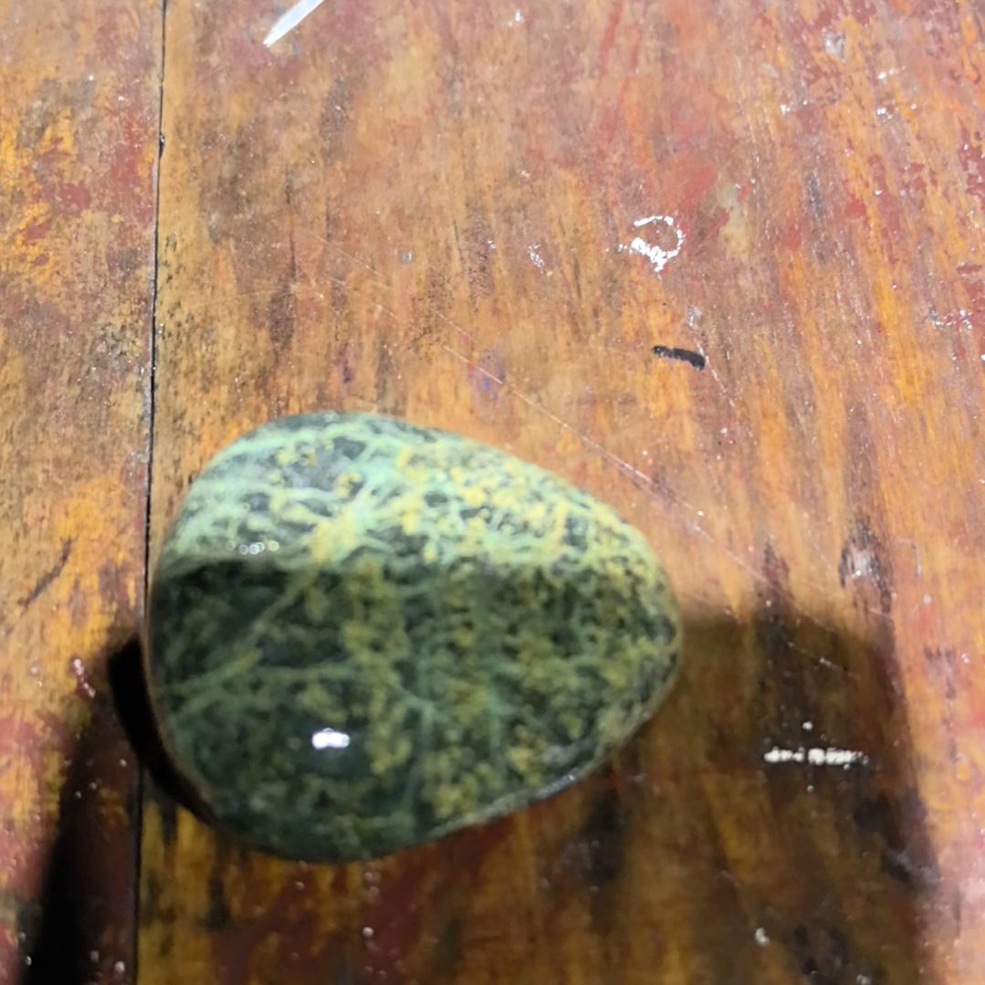鑫***^藏玉药王石原石一个摆件