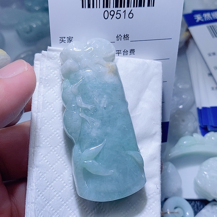 翡翠未镶嵌颈饰天光墟翡翠市场现金代购