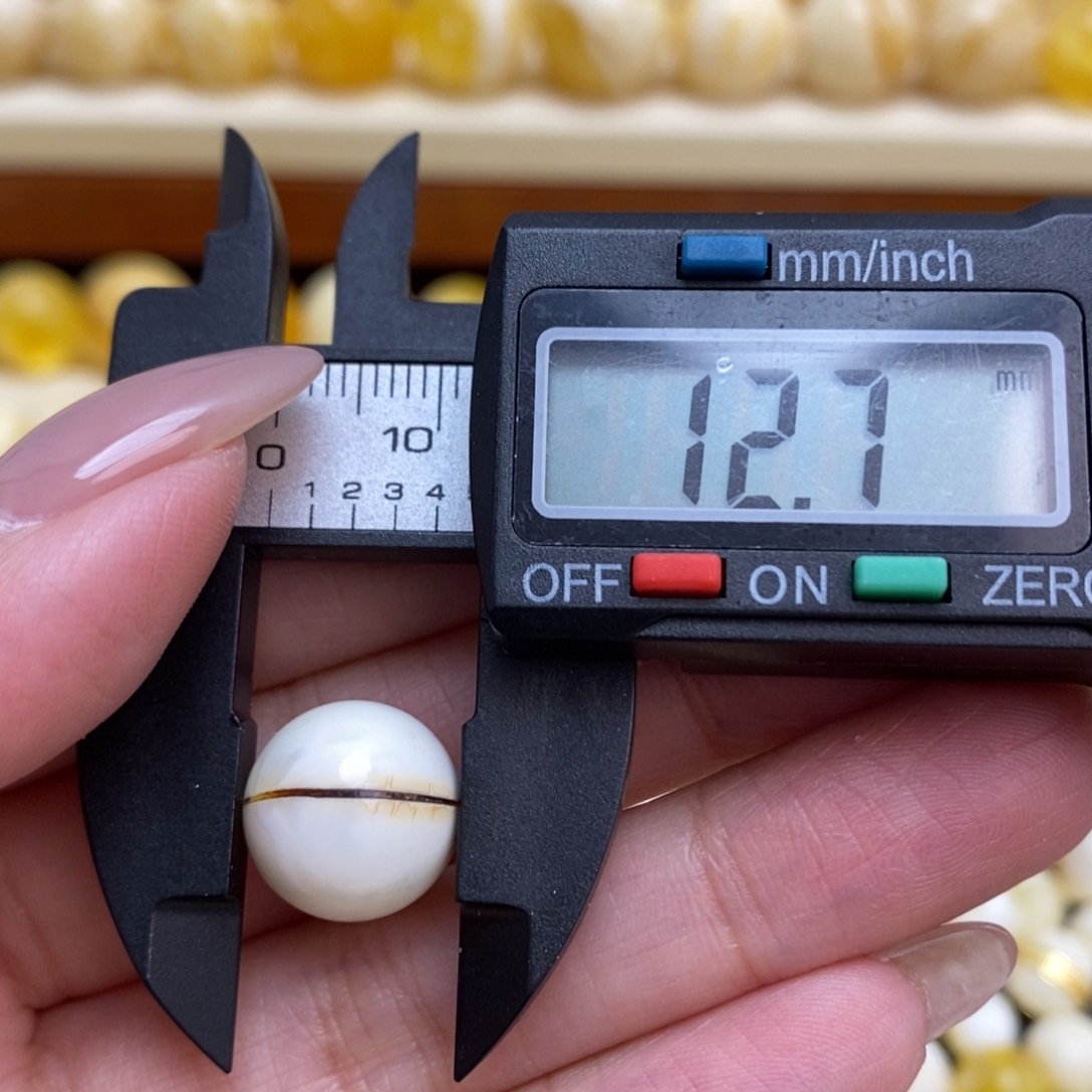 琥珀珠宝奇石未镶嵌肥*哆