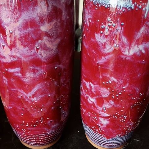 瓷片厚**物手工制作工艺精湛