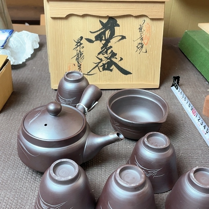 瓷片哈哈哈哈哈哈哈哈哈
