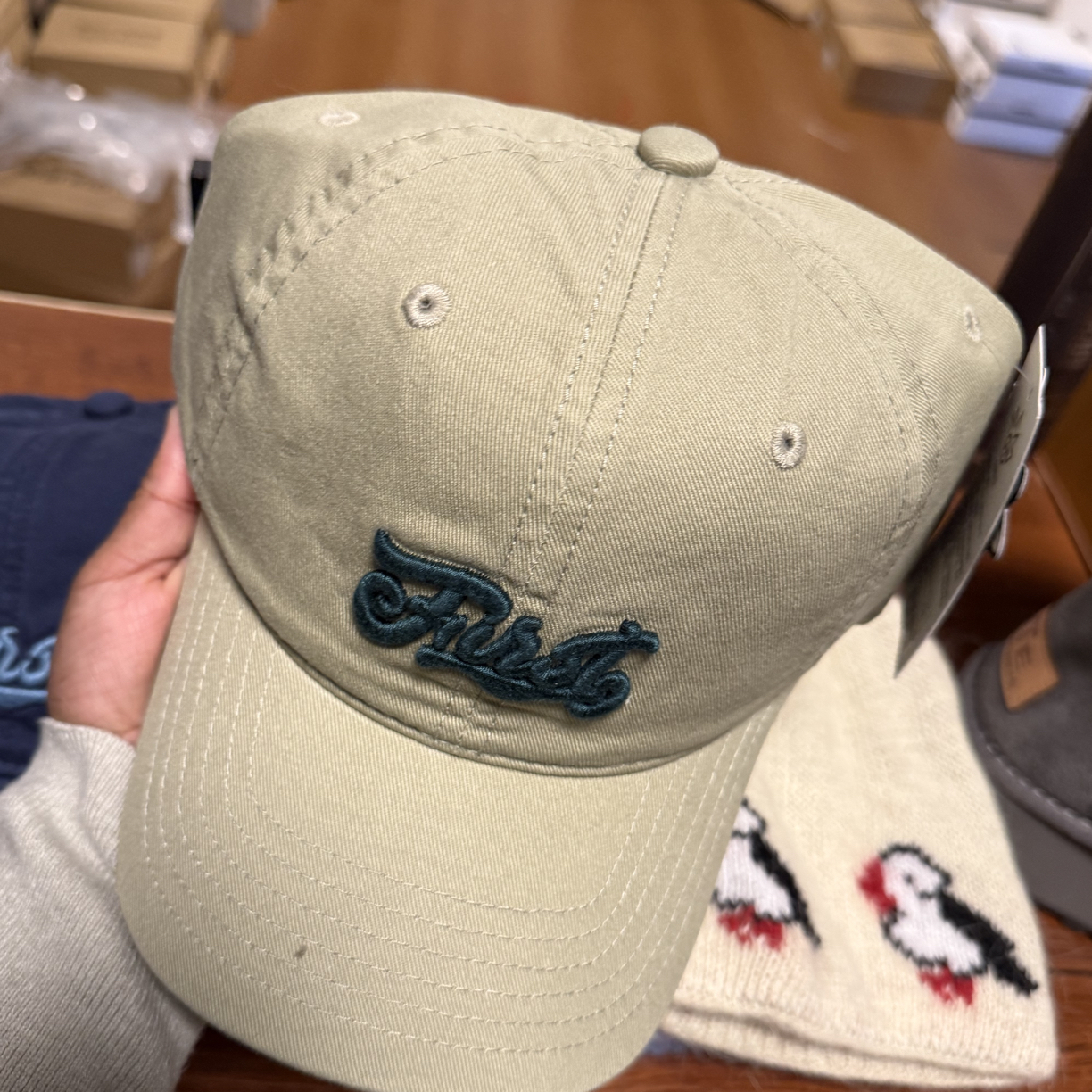 韩版软顶棒球帽休闲百搭男女同款～卓彩