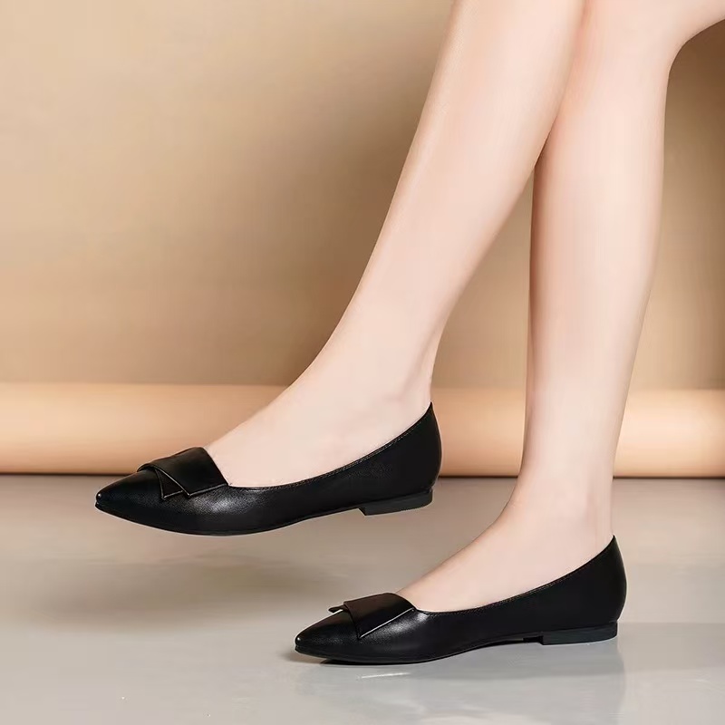 A969四季通用低跟尖头纯色轻便单鞋中跟春秋妈妈鞋