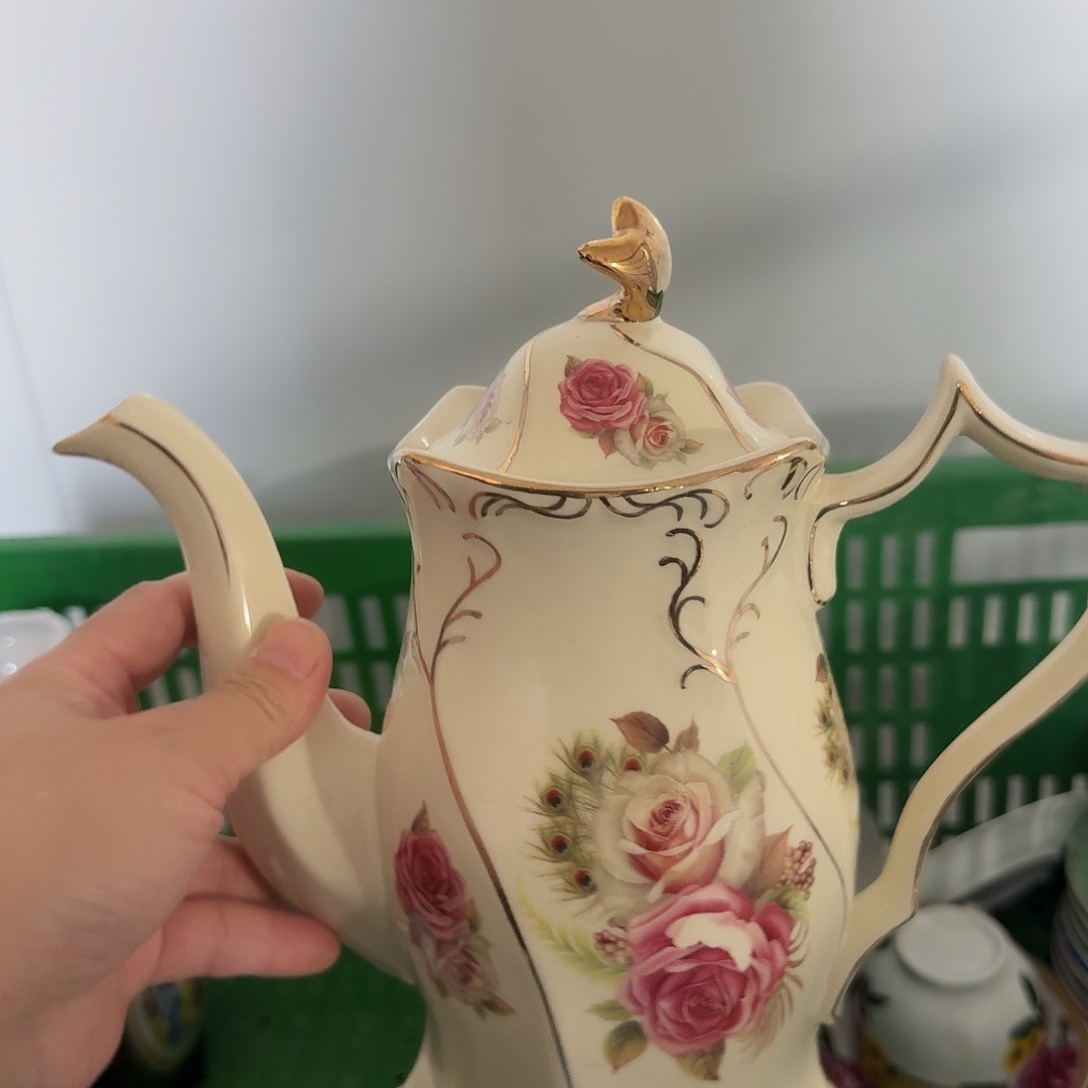 瓷片瑕疵……………….……