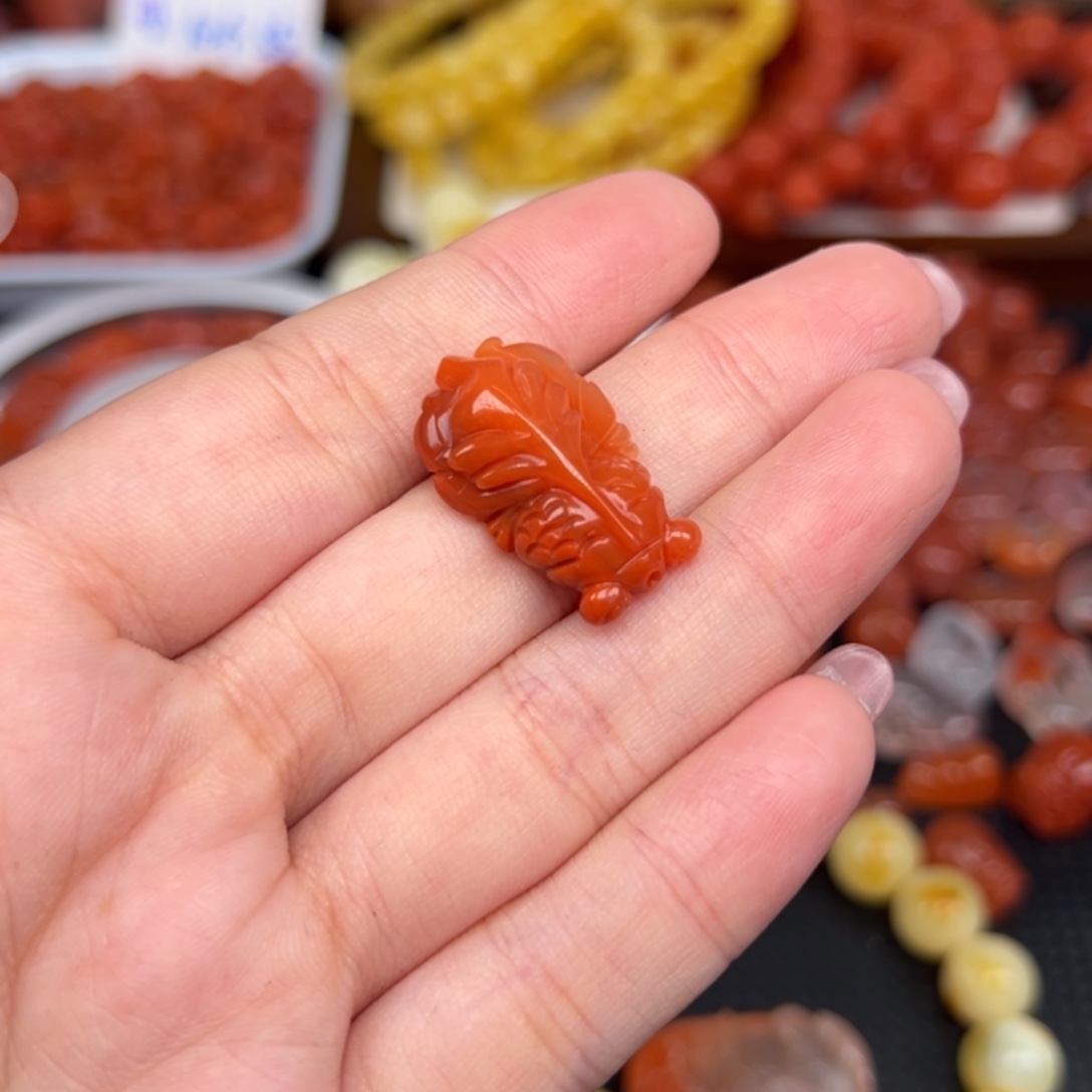 南红玛瑙未镶嵌吊坠(不含链)