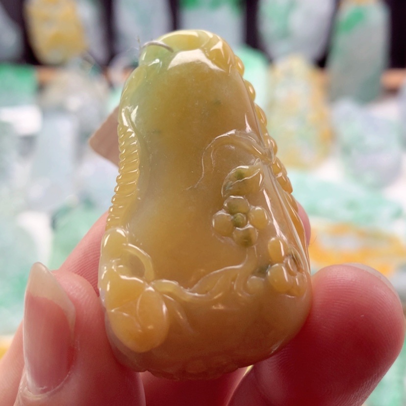 【闪购商品】翡翠吊坠(不含链)未镶嵌