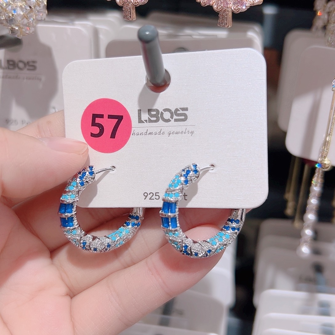 蒋***瑛锆石纯铜合金耳环