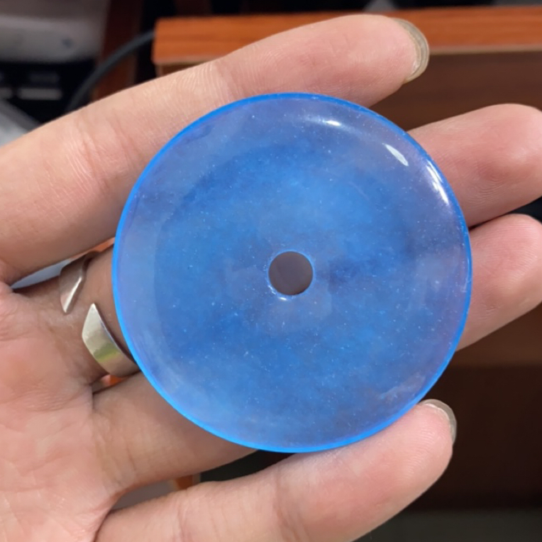   277  冰蓝平安扣吊坠