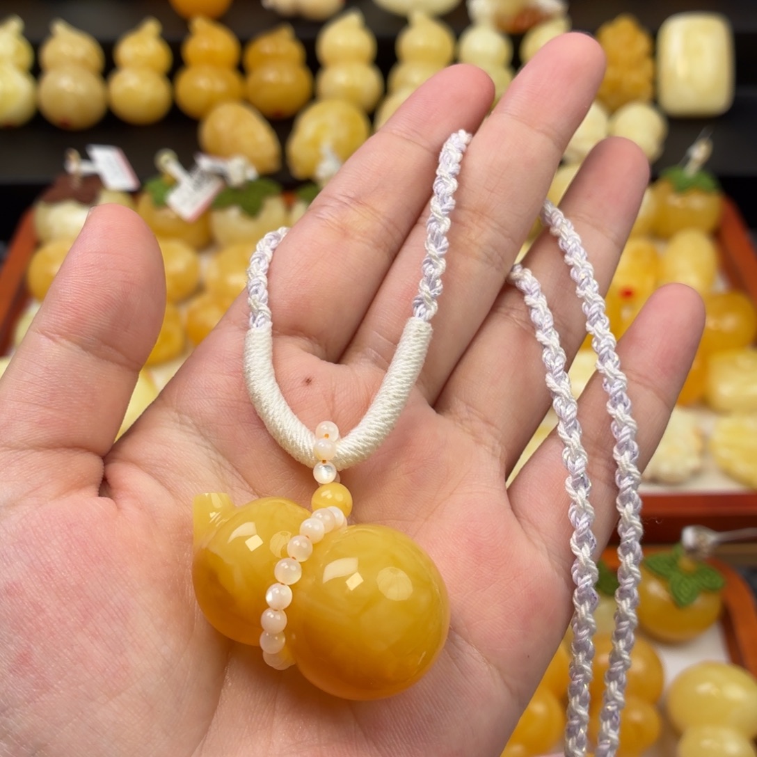 蜜蜡未镶嵌毛衣链蜜蜡