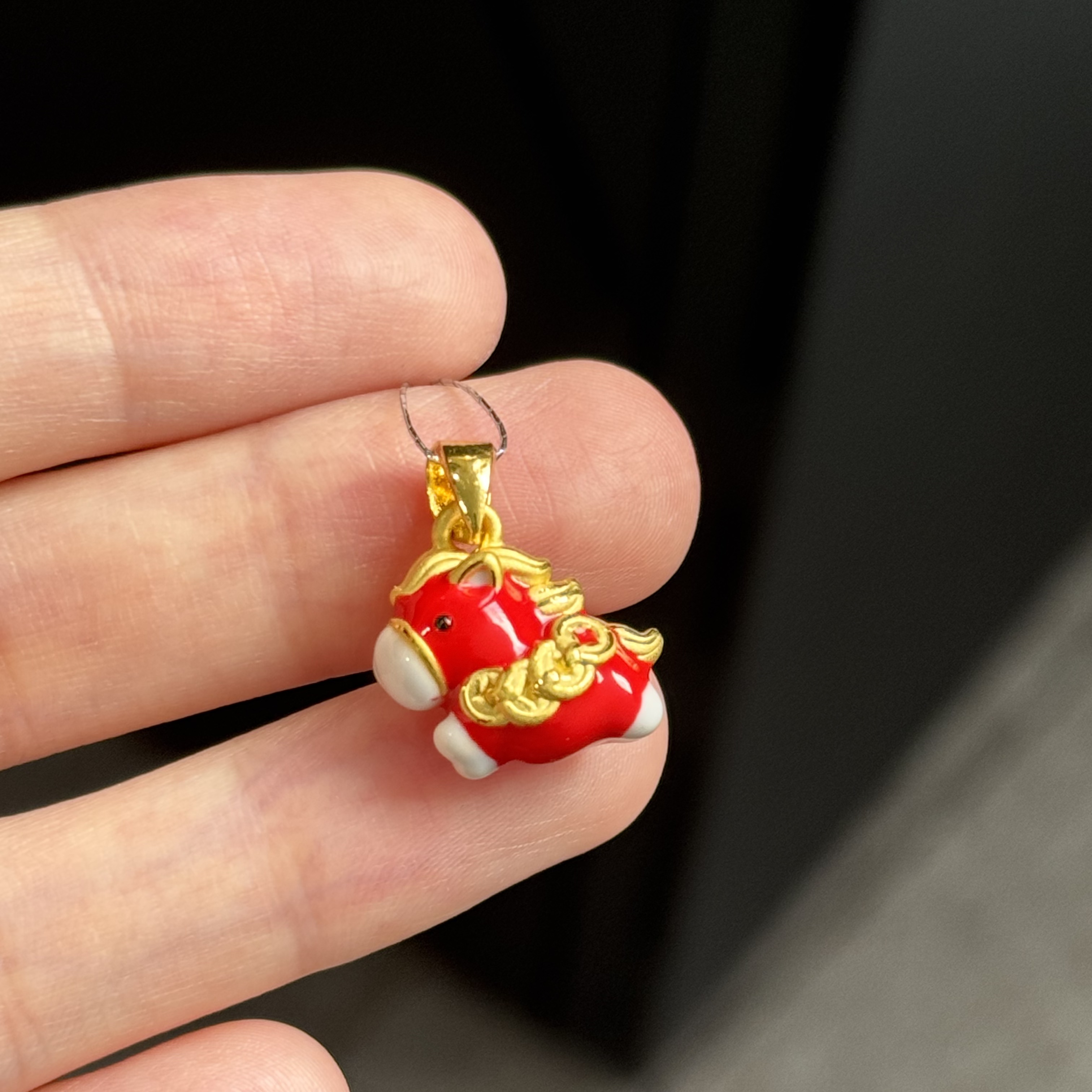 3D烧蓝小马吊坠  足金999 总重出