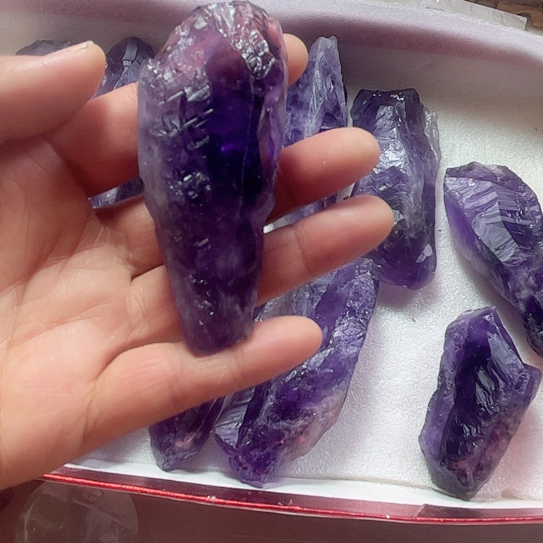 紫晶天然水晶原石未镶嵌s****a