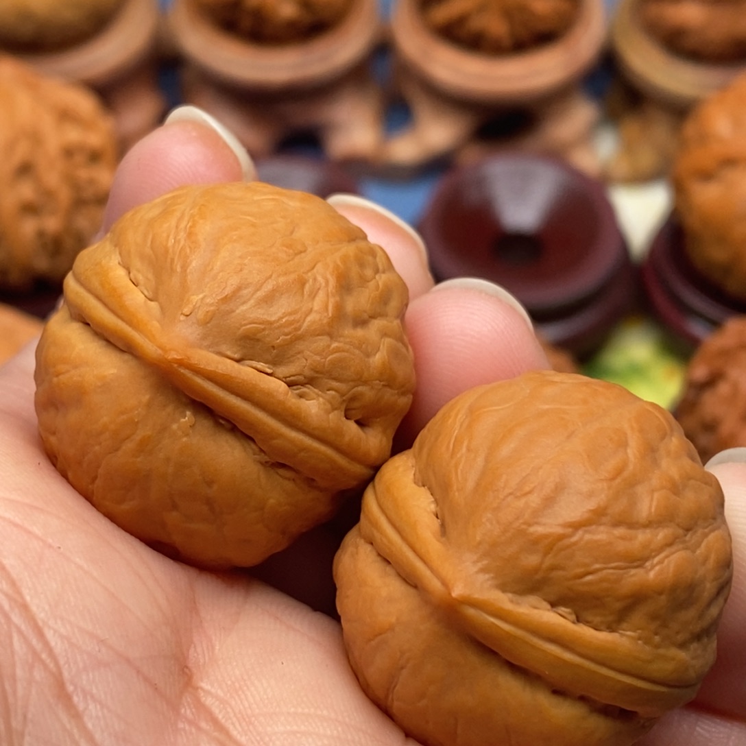 把件文玩核桃小石头