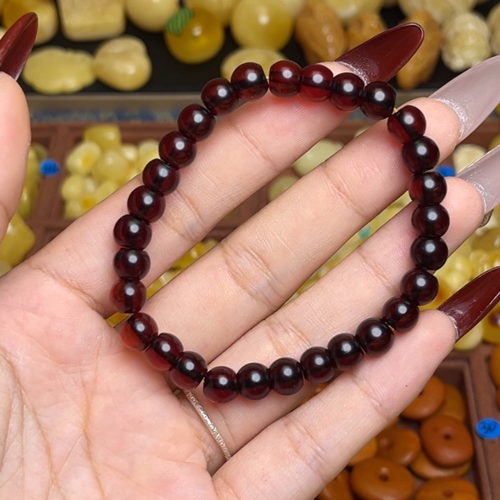 蜜蜡未镶嵌珠宝奇石血珀手串 微微瑕