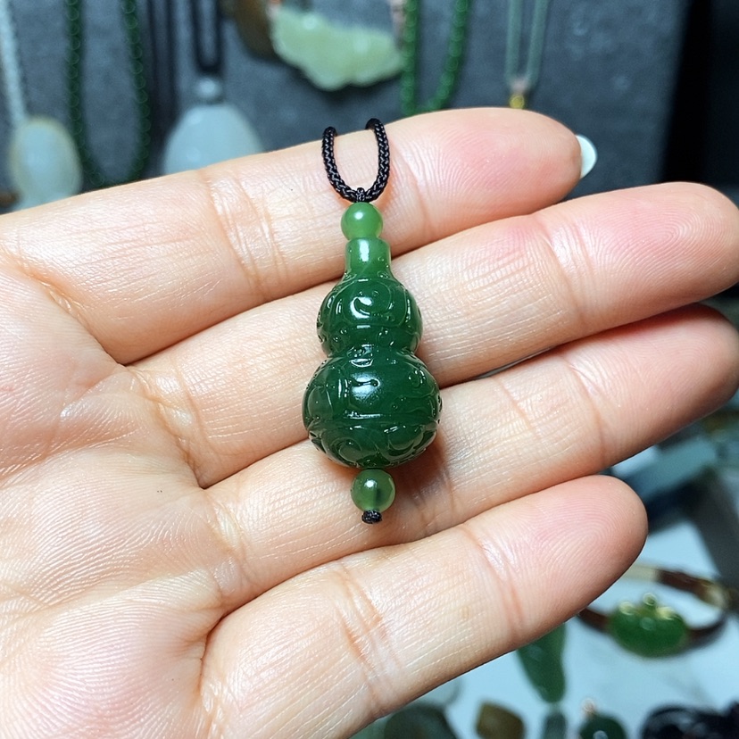 【闪购商品】和田玉颈饰未镶嵌