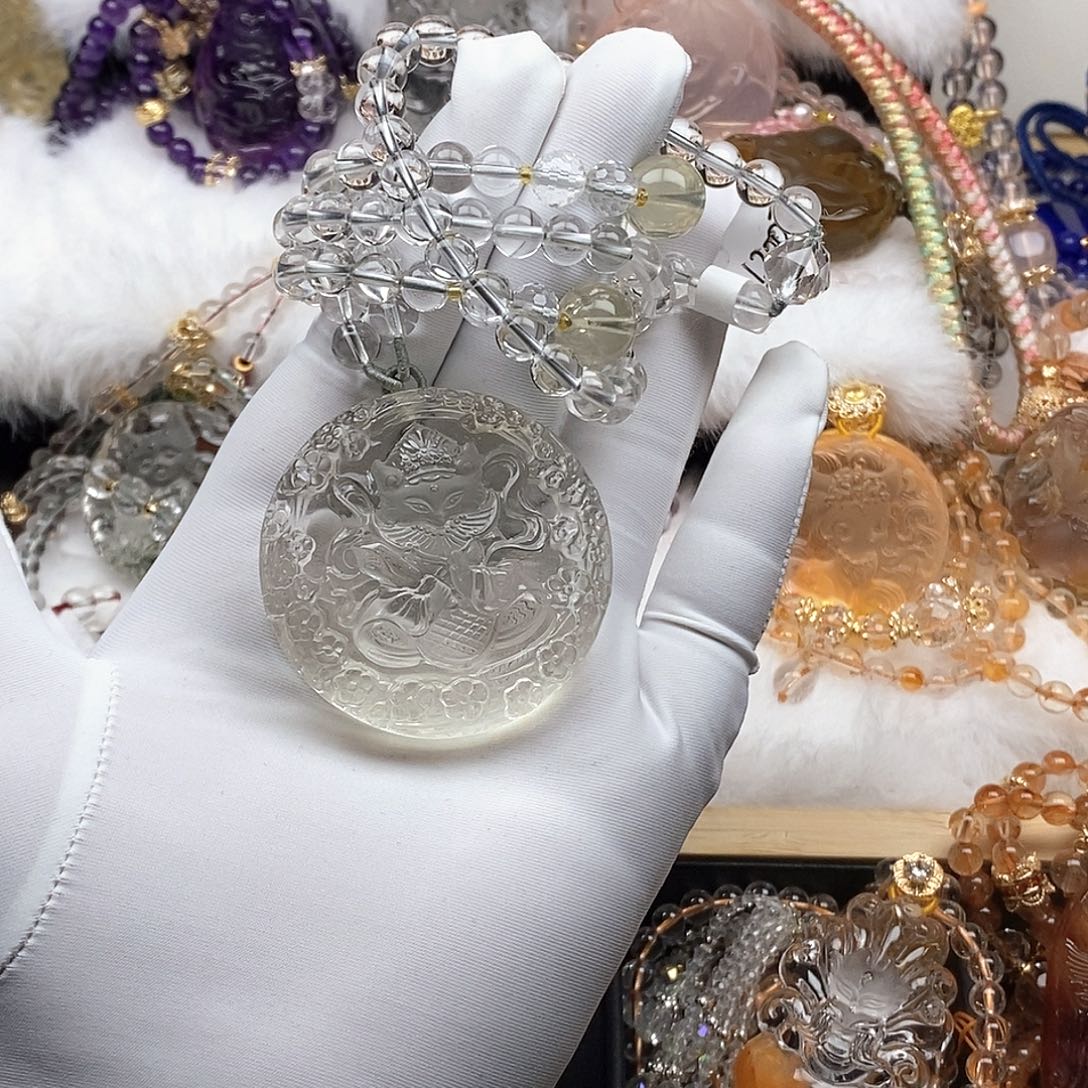 未镶嵌颈饰水晶z*.白水晶圆牌