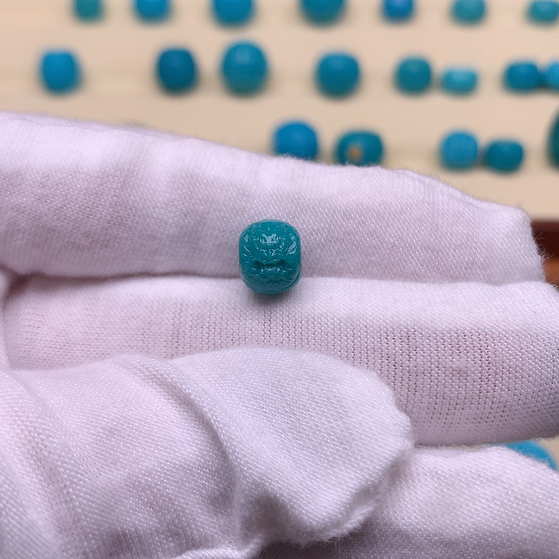 绿松石未镶嵌天然原矿绿松石龙珠7.8