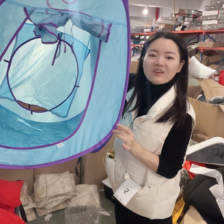 蓝的帐篷加娃娃多色