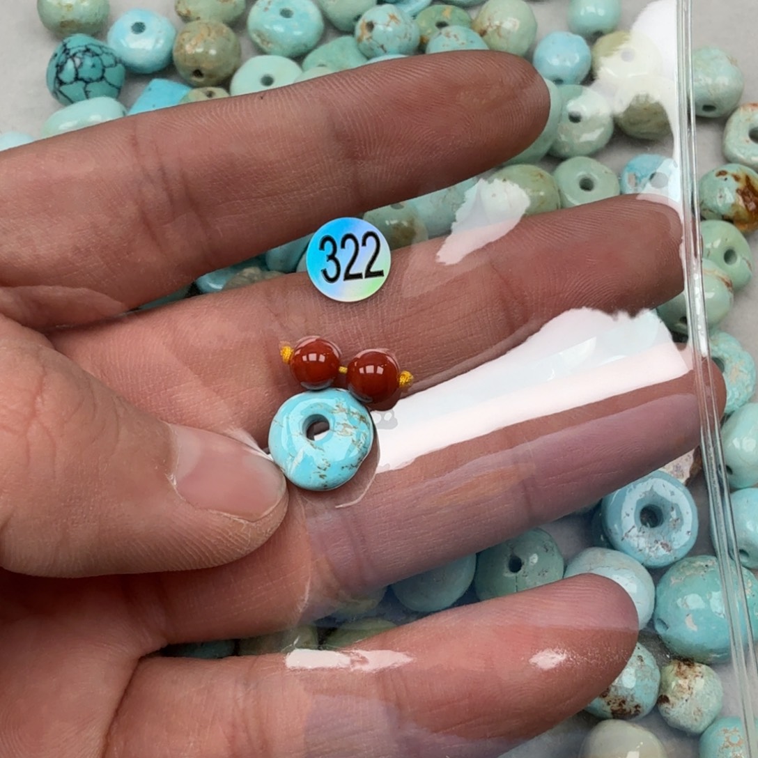 南红玛瑙未镶嵌珠宝奇石