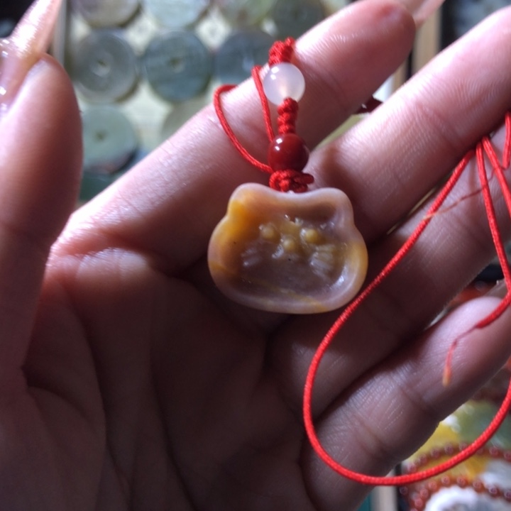 岫玉岫玉手机链微瑕未镶嵌