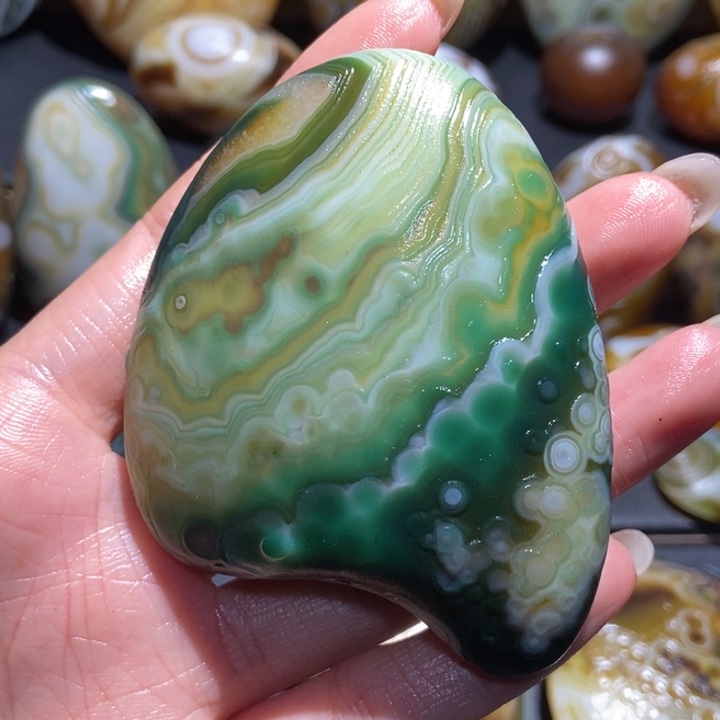 【闪购商品】未镶嵌玛瑙/玉髓珠宝奇石s