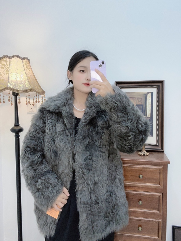 【中长翻领系列】托斯卡纳皮毛一体中长外套时尚秋冬厚款轻奢