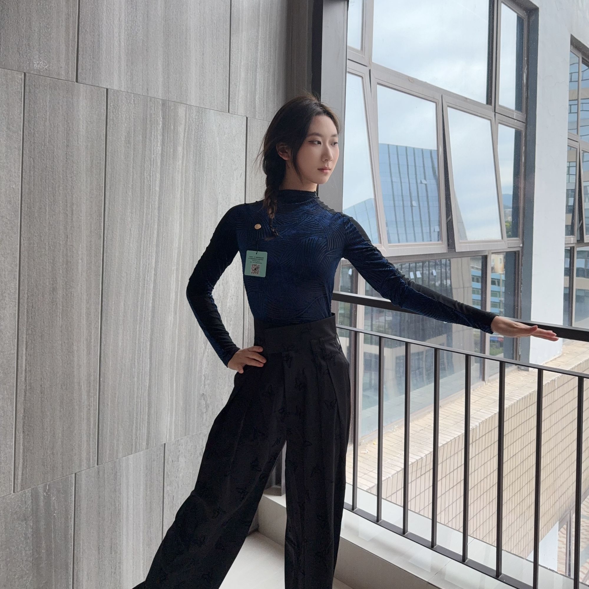 【WIN舞服定制】蓝影—摩登舞服气质修身高领时尚摩登舞秋冬舞蹈服