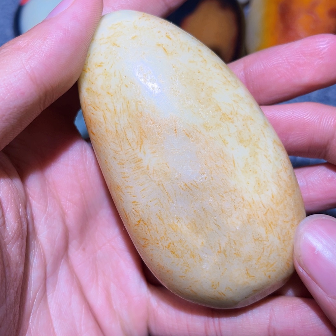 和田玉未镶嵌珠宝奇石