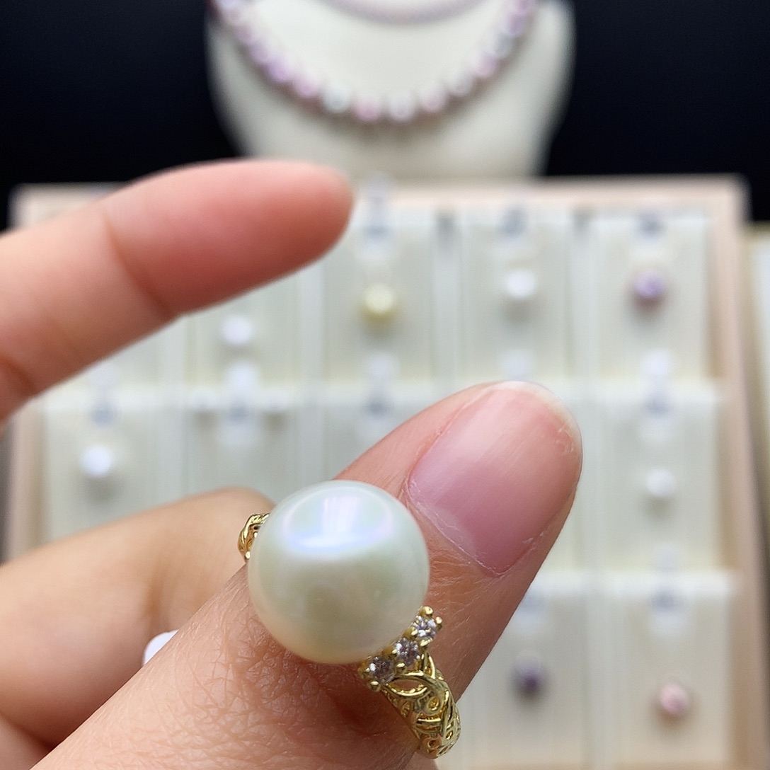 淡水珍珠合金颈饰