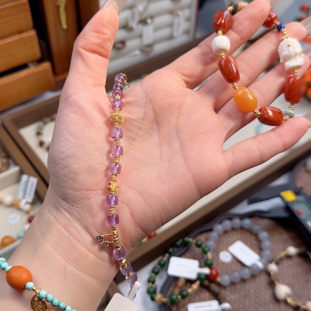 和田玉（糖玉）手链未镶嵌奶****?