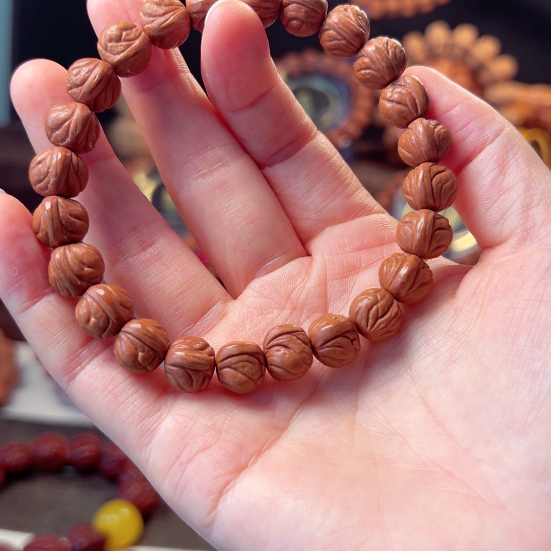 【闪购商品】桃核吊坠茶*饕1.1尺寸玉龙脊