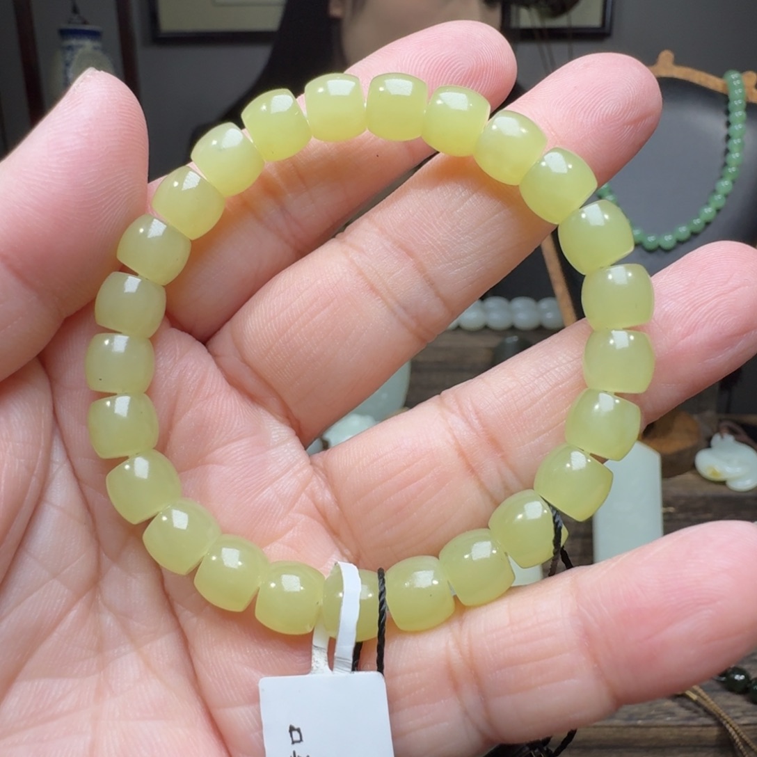 和田玉手串未镶嵌