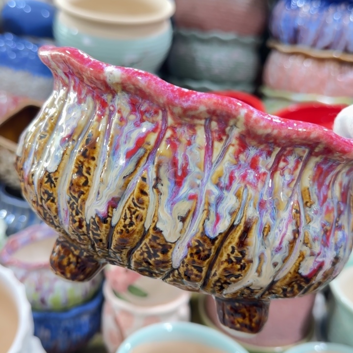 凑9块包邮，有孔，不清楚问客服