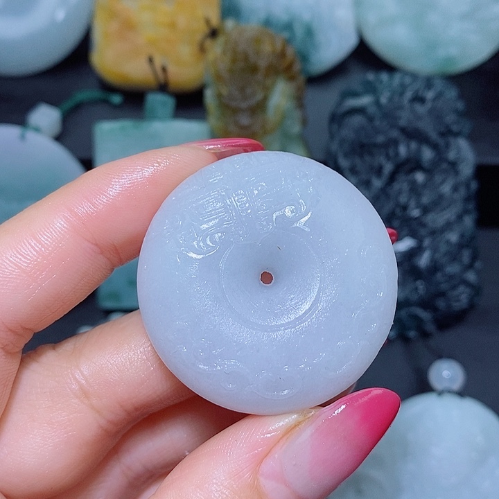 定制翡翠未镶嵌翡翠