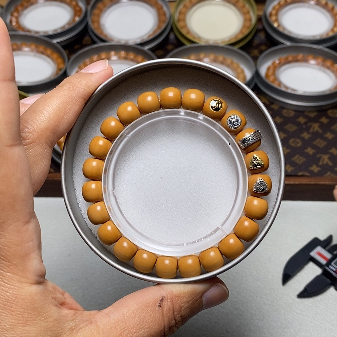 猴头核桃手串69号五标高配老型10左右