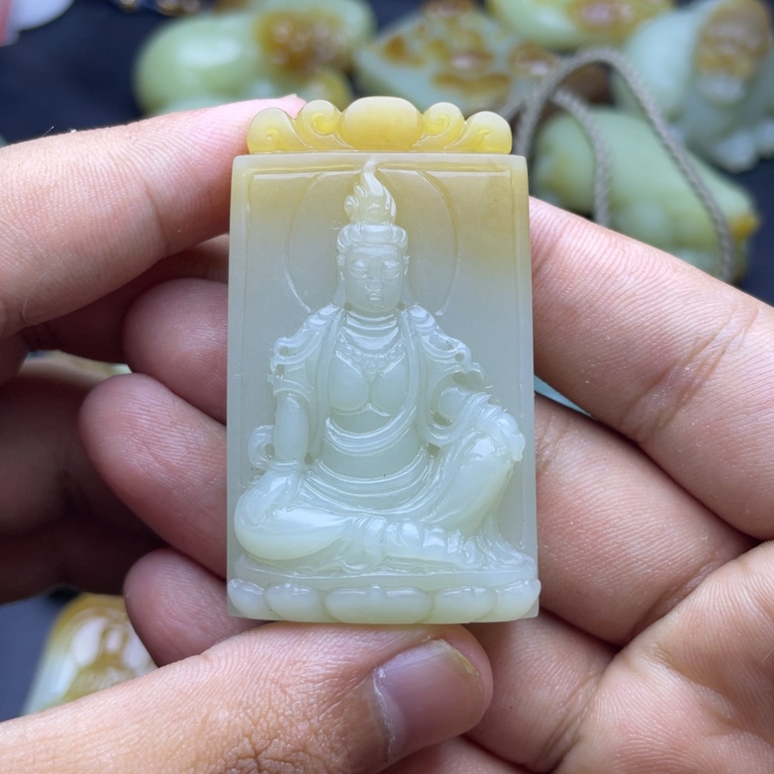 o***n和田玉（糖玉）未镶嵌颈饰