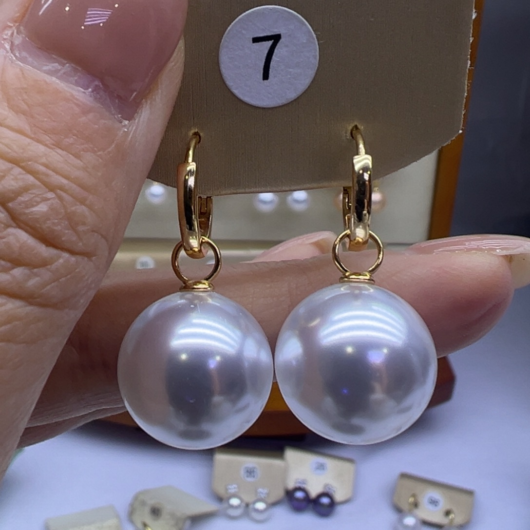 淡水珍珠银S925镶嵌耳饰