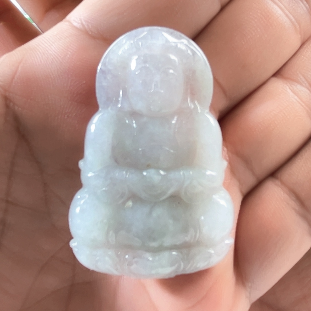 翡翠未镶嵌颈饰观音