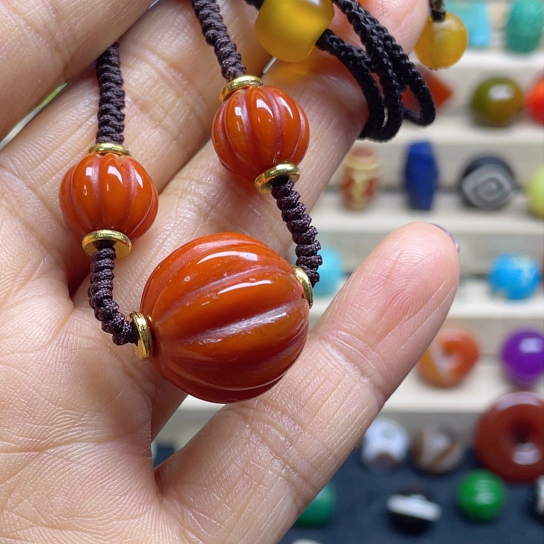 合金颈饰玛瑙/玉髓彬*