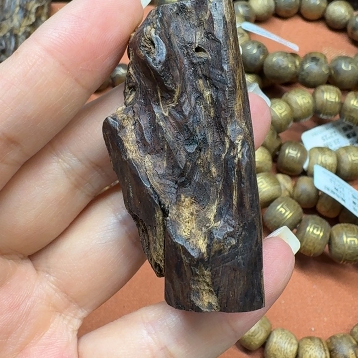 大叶紫檀（黑酸枝木类）