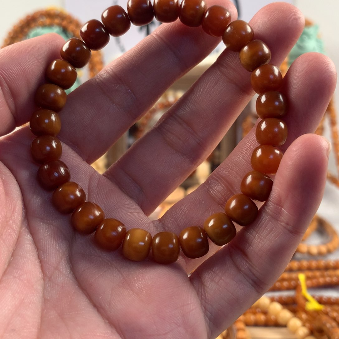 星月菩提吊坠比**比9×8极致藏红单圈