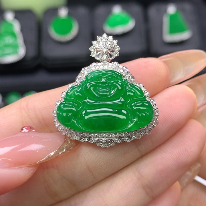 翡翠吊坠(不含链)18K金镶嵌