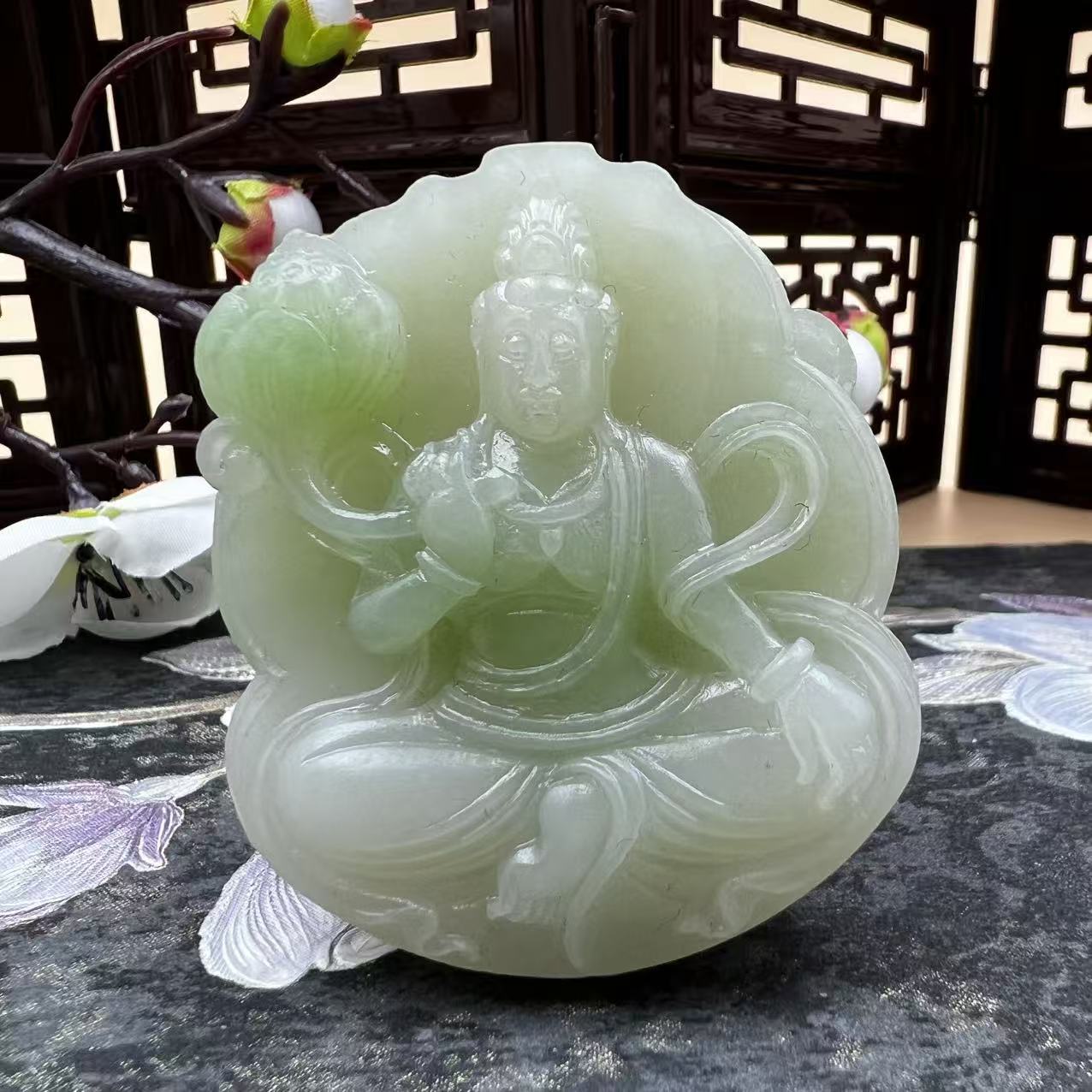 A602 和田玉吊坠 MLW741502475