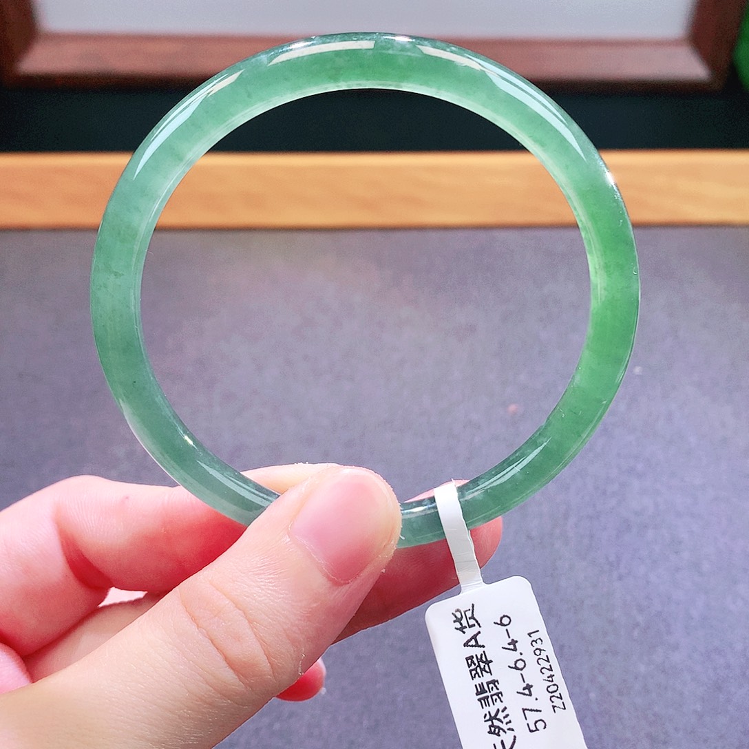 未镶嵌手镯翡翠天然翡翠